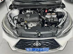 2022 Toyota Yaris L Zhixuan X 1.5L CVT Luxury Plus, белый — фото 11