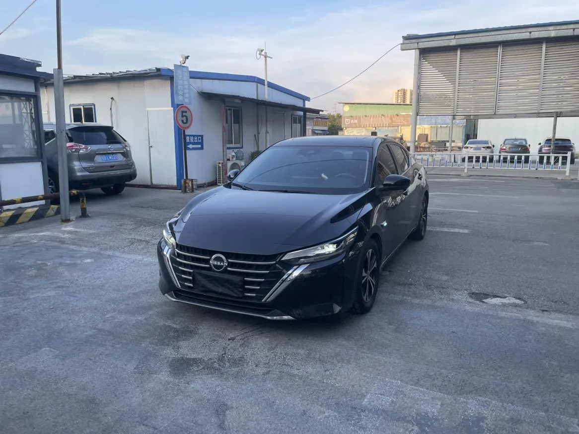 2023 Nissan Sylphy 1.6L CVT