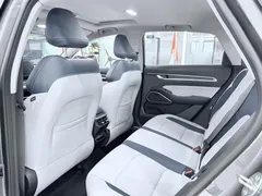 2022 Geely Emgrand 4th Gen 1.5L CVT Flagship — фото 6