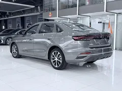 2022 Geely Emgrand 4th Gen 1.5L CVT Flagship — фото 13