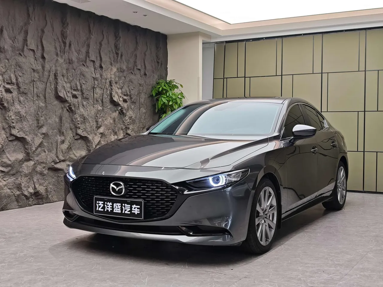 2021 Mazda Mazda3 2.0L AT