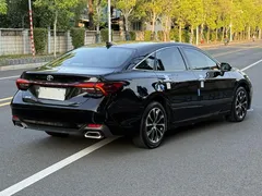 2022 Toyota Avalon 2.0L Luxury, чёрный — фото 5