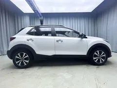 2021 Kia Yipao 1.4L CVT Sunroof, белый — фото 5