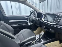 2021 Kia Yipao 1.4L CVT Sunroof, белый — фото 13