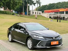 2023 Toyota Camry 2.0G Luxury, чёрный — фото 2