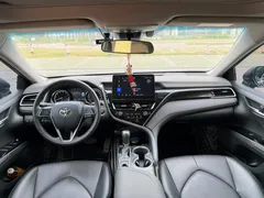 2023 Toyota Camry 2.0G Luxury, чёрный — фото 5