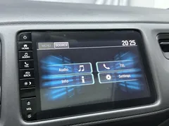 2022 Honda Vezel 1.5L CVT Pioneer, белый — фото 11