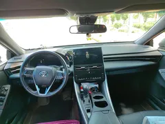 2022 Toyota Avalon 2.0L XLE Premium, чёрный — фото 5