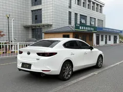 2022 Mazda Mazda3 2.0L AT, белый — фото 6
