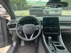 2022 Toyota Avalon 2.0L Luxury, чёрный — фото 13