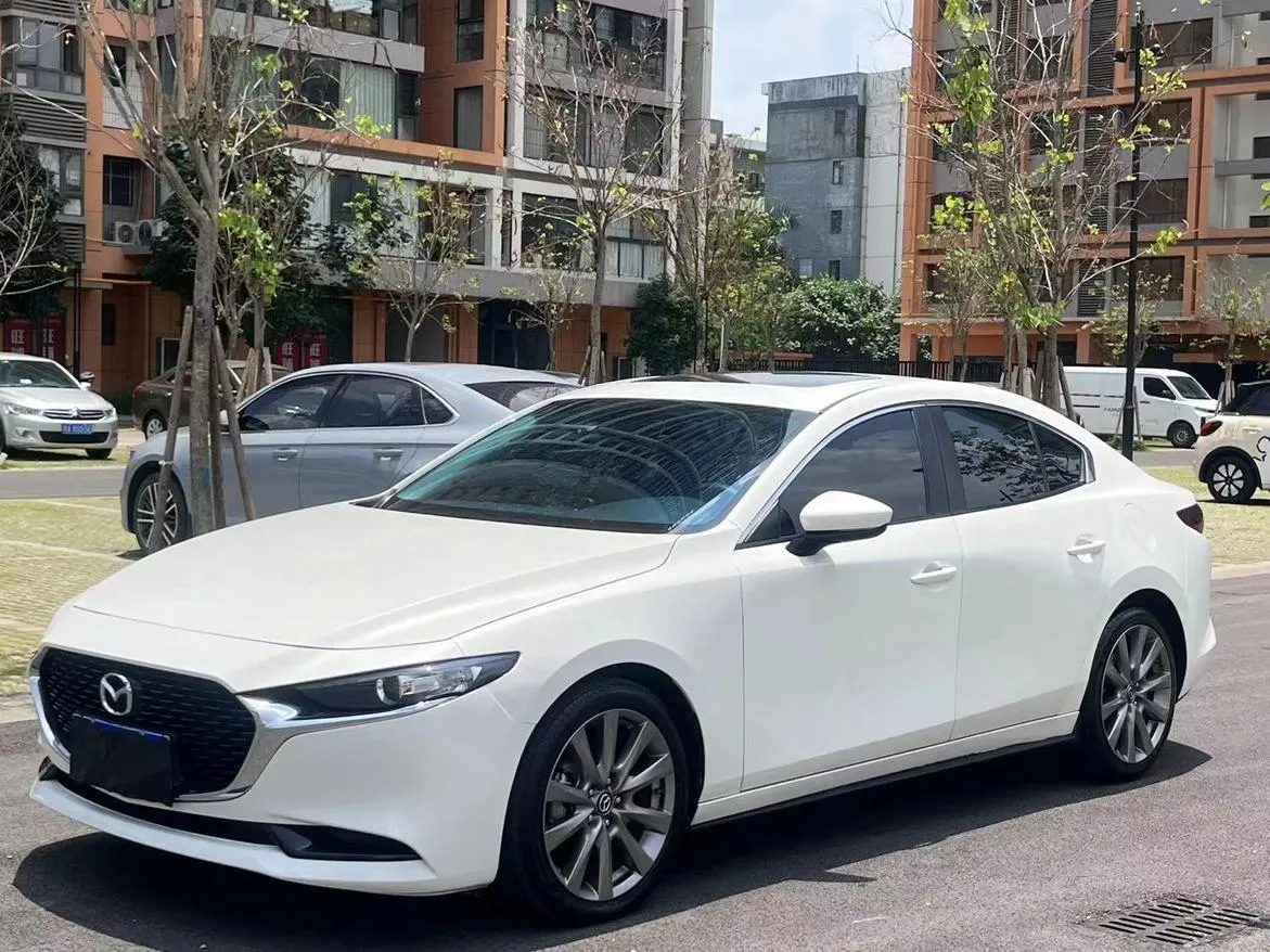 2021 Mazda Mazda3 2.0L AT