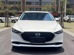 2021 Mazda Mazda3 2.0L AT, белый — фото 7
