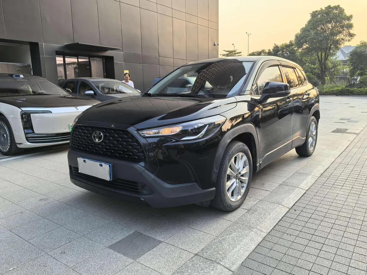 2023 Toyota Corolla Cross 2.0L CVT Pioneer