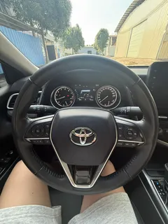 2021 Toyota Camry 2.0G Luxury, чёрный — фото 4