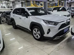 2022 Toyota RAV4 2.0L CVT 4WD Fashion Plus, белый — фото 3