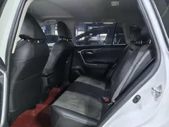 2022 Toyota RAV4 2.0L CVT 4WD Fashion Plus, белый — фото 12