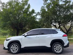 2023 Toyota Frontlander 2.0L CVT Elite, белый — фото 4