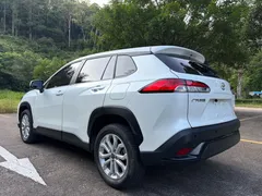 2023 Toyota Frontlander 2.0L CVT Elite, белый — фото 7