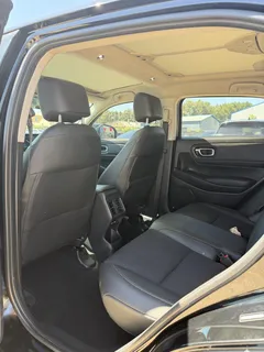 2023 Honda Vezel 1.5L CVT Pioneer, чёрный — фото 13