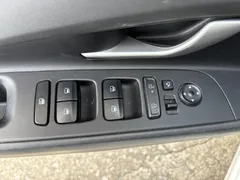 2023 Hyundai Elantra 1.5L CVT GLX Elite, белый — фото 12