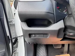 2022 Toyota Wildlander 2.0L 2WD Leading, белый — фото 20