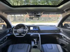 2022 Hyundai Elantra 1.5L CVT LUX Premium, белый — фото 6