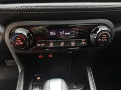 2023 Nissan Kicks 1.5L Luxury, белый — фото 22