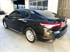 2023 Toyota Camry 2.0G Luxury, чёрный — фото 6