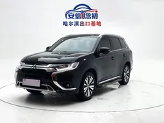 2021 Mitsubishi Outlander 2.0L 2WD 5, чёрный — фото 1
