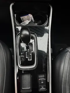 2021 Mitsubishi Outlander 2.0L 2WD 5, чёрный — фото 15