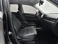 2021 Mitsubishi Outlander 2.0L 2WD 5, чёрный — фото 24