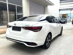 2023 Nissan Sylphy 1.6L CVT, белый — фото 3