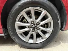 2022 Mazda Mazda3 2.0L AT, красный — фото 13