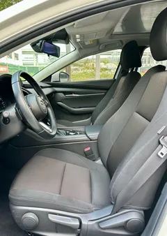 2022 Mazda Mazda3 2.0L AT, белый — фото 4