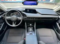 2022 Mazda Mazda3 2.0L AT, белый — фото 6