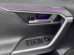 2022 Toyota Wildlander 2.0L 2WD Luxury Plus, чёрный — фото 17