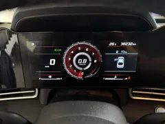 2022 Hyundai Elantra 1.5L CVT LUX Premium — фото 12