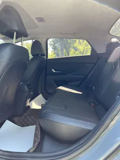 2022 Hyundai Elantra 1.5L CVT LUX Premium — фото 11
