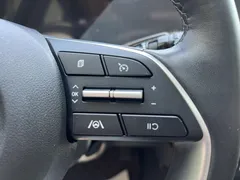 2022 Hyundai Elantra 1.5L CVT LUX Premium — фото 17