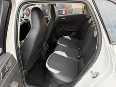 2021 Volkswagen Polo Plus 1.5L AT Colorful Tech, белый — фото 12