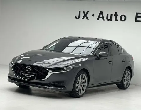 2022 Mazda Mazda3 2.0L AT