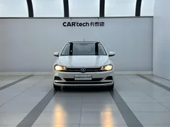 2021 Volkswagen Polo Plus 1.5L AT Panoramic, белый — фото 2