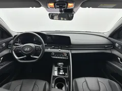 2023 Hyundai Elantra 1.5L CVT LUX Premium, синий — фото 7