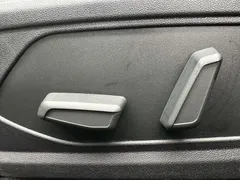 2023 Hyundai Elantra 1.5L CVT LUX Premium, синий — фото 13