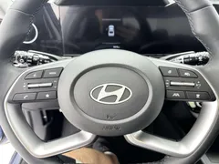 2023 Hyundai Elantra 1.5L CVT LUX Premium, синий — фото 14