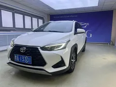 2022 Toyota Yaris L Zhixuan 1.5L CVT Leading Plus, белый — фото 1