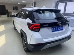 2022 Toyota Yaris L Zhixuan 1.5L CVT Leading Plus, белый — фото 5