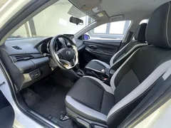 2022 Toyota Yaris L Zhixuan 1.5L CVT Leading Plus, белый — фото 6