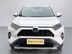 2022 Toyota RAV4 2.0L CVT 2WD Fashion, белый — фото 2