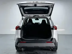 2022 Toyota RAV4 2.0L CVT 2WD Fashion, белый — фото 15